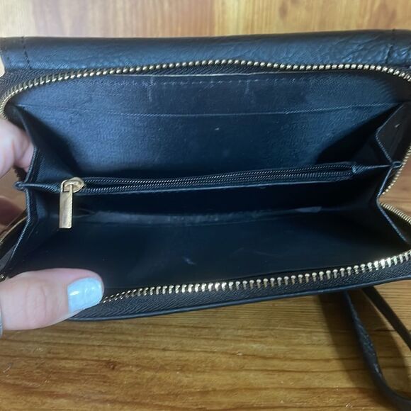 Women’s Black Wristlet Zipper Compartment Credit card holder Black Clutch - Picture 4 of 4